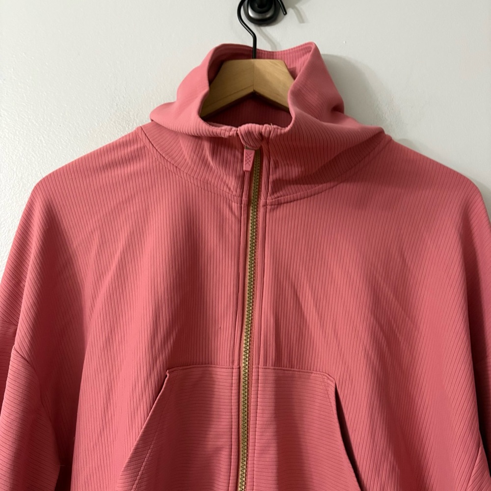 Rhone Ripple Full Zip Jacket in Hibiscus Blush - Picture 3 of 6